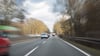 Täglich fahren tausende Fahrzeuge über den Südschnellweg. (Archivbild)