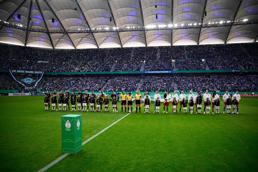 HSV gegen Werder - dieses Nordderby gibt es in der nächsten Saison auch in der Frauen-Bundesliga.