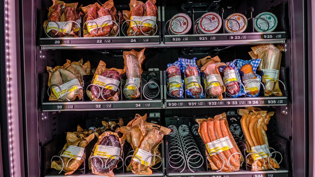 In Bergwitz haben Unbekannte versucht, einen Wurstautomaten gewaltsam zu öffnen.