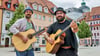 Robin Scheinpflug (links) und Robert Wandelt bilden die Band „Wohnzimmer“.