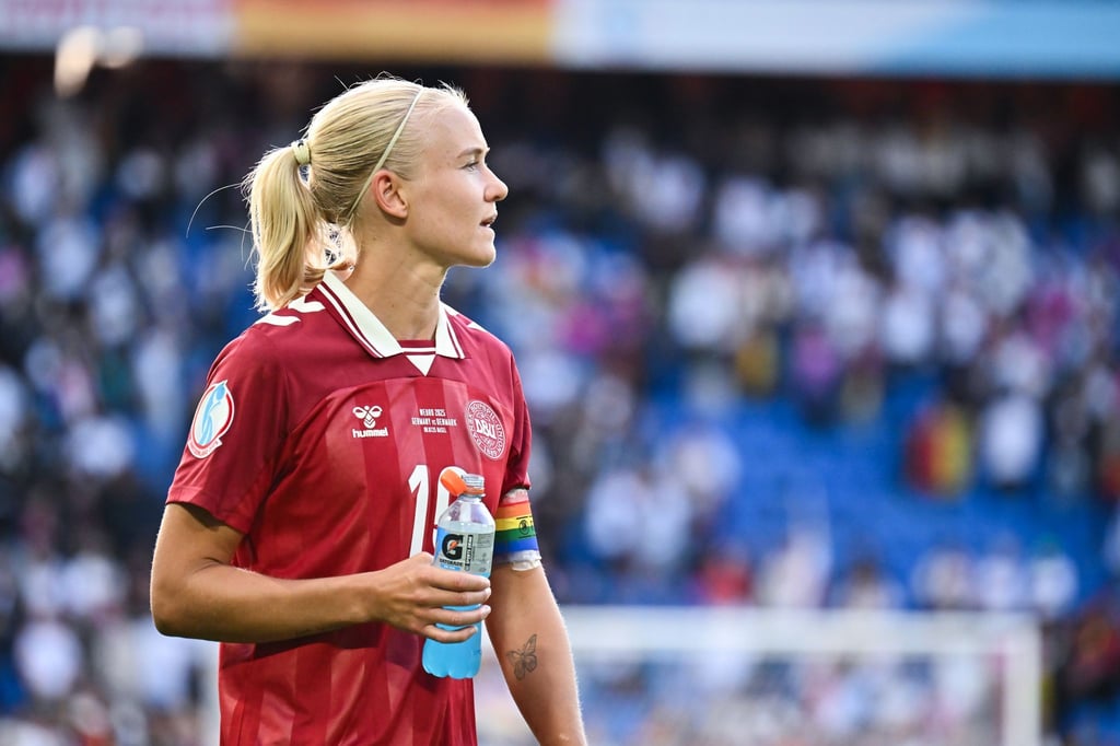 Verletzt ausgewechselt: Pernille Harder vom FC Bayern.