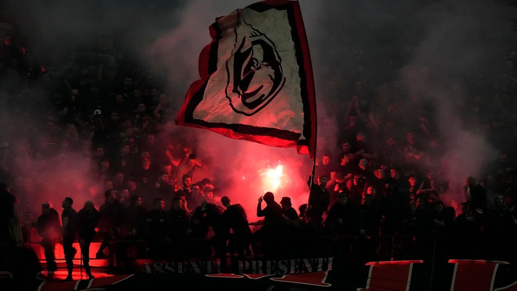 Die Fußballclubs Inter und AC Mailand gehen zur neuen Saison gegen „unerwünschte Fans“ vor.