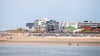 Die Stadt Norderney klagt gegen die beim Zensus 2022 festgestellte Einwohnerzahl - diese ist aus Sicht der Insel zu niedrig. (Archivbild)