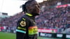 Johan Bakayoko bejubelt sein Tor gegen den FC Utrecht.