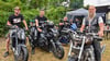 René Heinze (von links), Dennis und Olaf Hoffmann sowie Christopher Görke gehören in Weferlingen zur großen Bikerfamilie.