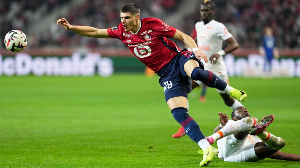 RB an Lille-Stürmer Matias Fernandez-Pardo interessiert?