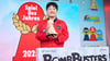 Brettspielautor Hisashi Hayashi gewann mit „Bomb Busters“ die Auszeichnung „Spiel des Jahres“ 2025.