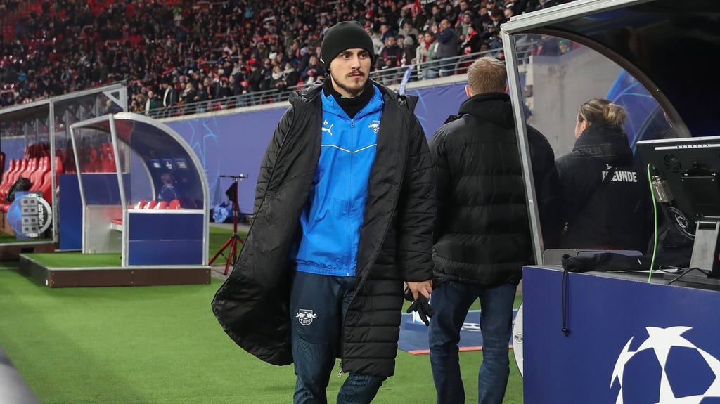 Bei RB meistens auf der Bank zu finden: Eljif Elmas.