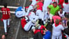 Gefährliche Szenen prägen auch den siebten Stierlauf in Pamplona.