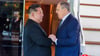 Herzliche Stimmung beim Treffen zwischen Kim und Lawrow.
