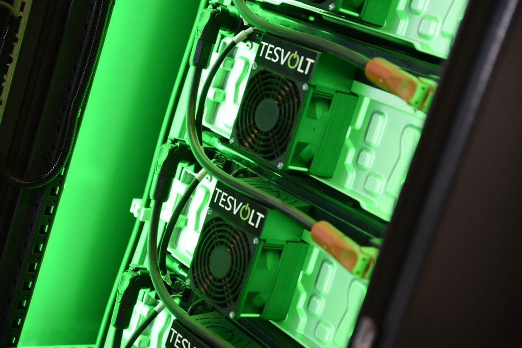 In Wittenberg baut Batteriespeicher-Hersteller Tesvolt derzeit eine Gigafactory. (Archivbild)