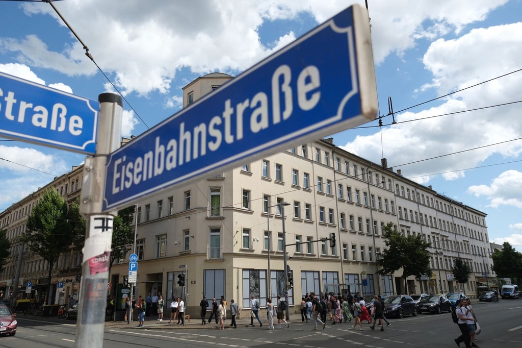 Die Eisenbahnstraße gilt als Kriminalitätsschwerpunkt in Leipzig. (Archivbild)