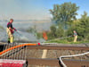 Stressiger Sommer: Wie hier beim Einsatz während der größten Hitze die Feuerwehr Nienburg an der Bahnstrecke bei Calbe hatten die Einsatzkräfte der Wehren in den vergangenen Wochen schon eine Menge zu tun.