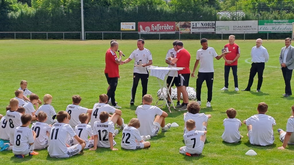 Nach der zweiten erfolgreichen Auflage steht fest: Die Fußballschule von Real Madrid wird 2026 wieder in Benneckenstein veranstaltet.