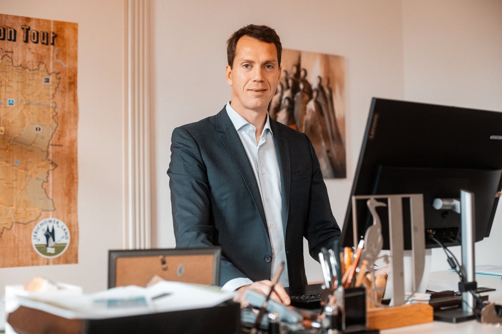 Steffen Burchhardt in seinem Landratsbüro