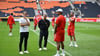 Über die Zukunft von Sportvorstand Max Eberl (m) und Sportdirektor Christoph Freund (l) wird spekuliert.