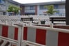 Am Altmark-Forum in Stendal ist eine Fläche von Bauzäunen abgesperrt. 