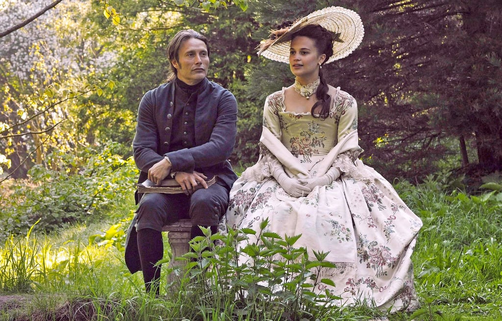 Mads Mikkelsen und Alicia Vikander als Johann Friedrich Struensee und Caroline Mathilde in „A Royal Affair“ von 2012