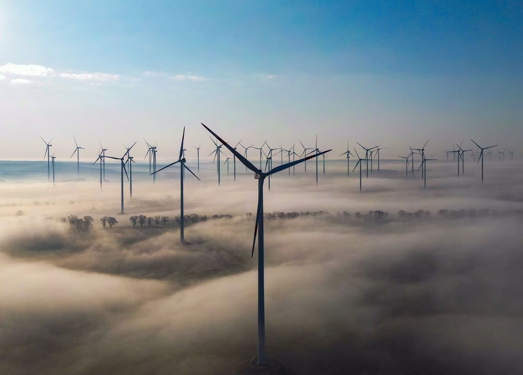 In Brandenburg wurden im ersten Halbjahr 45 neue Windenergieanlagen in Betrieb genommen. (Archivbild)