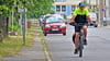 Der Regionalbereichsbeamte Andreas Raters geht jetzt im gesamten Seeland auch auf Fahrrad-Streife – wie hier in Nachterstedt.