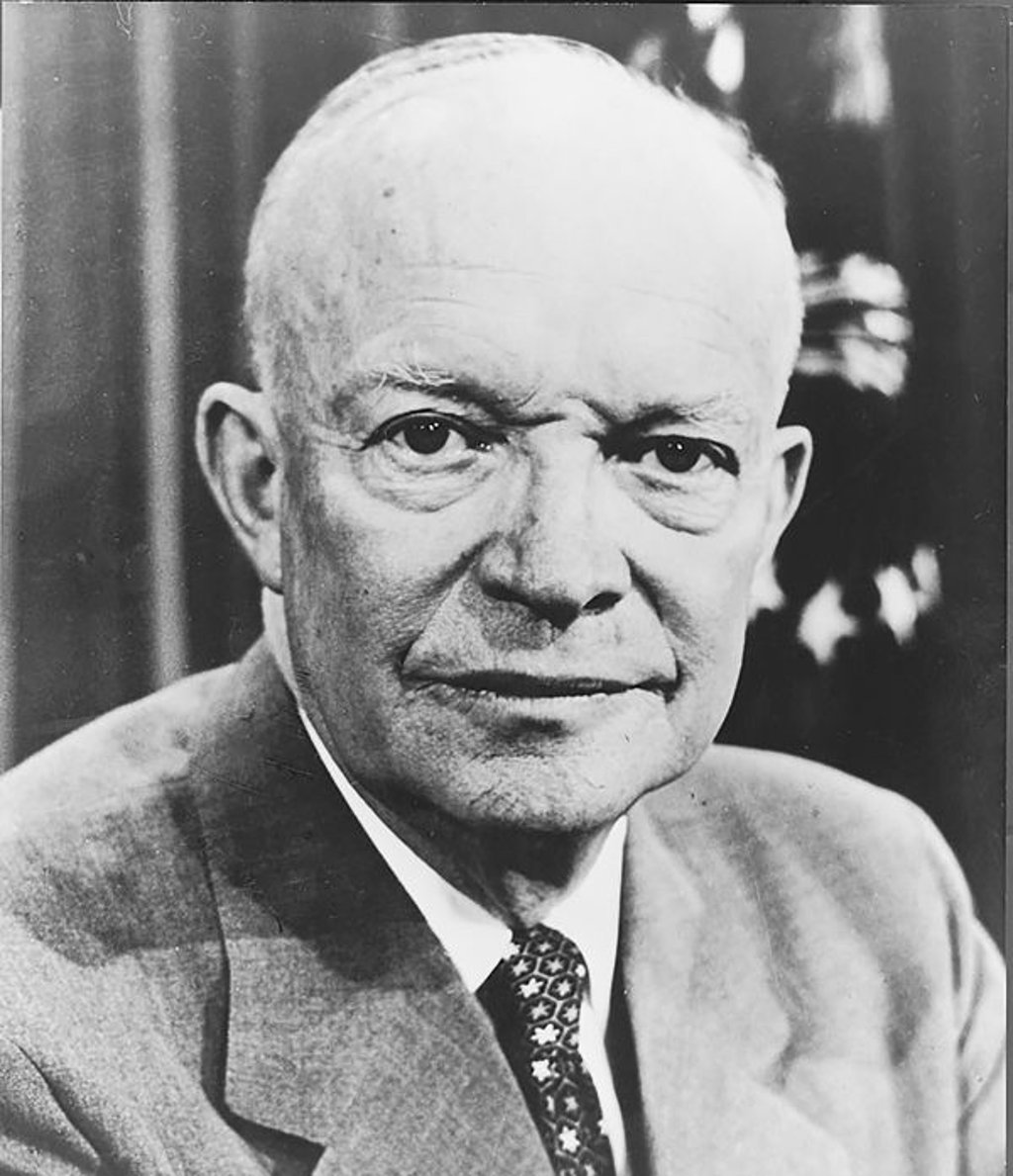 Dwight D. Eisenhower, US-Präsident: Wurde wegen seiner deutschen Vorfahren die Stadt Schönebeck nicht bombardiert?