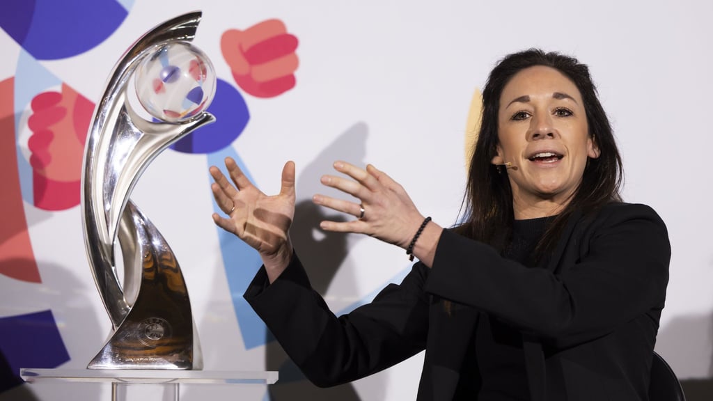 Nadine Keßler freut sich über eine bisher erfolgreiche EM