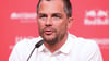 RB-Sportgeschäftsführer Marcel Schäfer macht bei RB Nägel mit Köpfen.