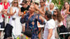 Mit "Discofoot" präsentierte Moderatorin Andrea Kiewel einen etwas anderen Fußball im ZDF-Fernsehgarten.
