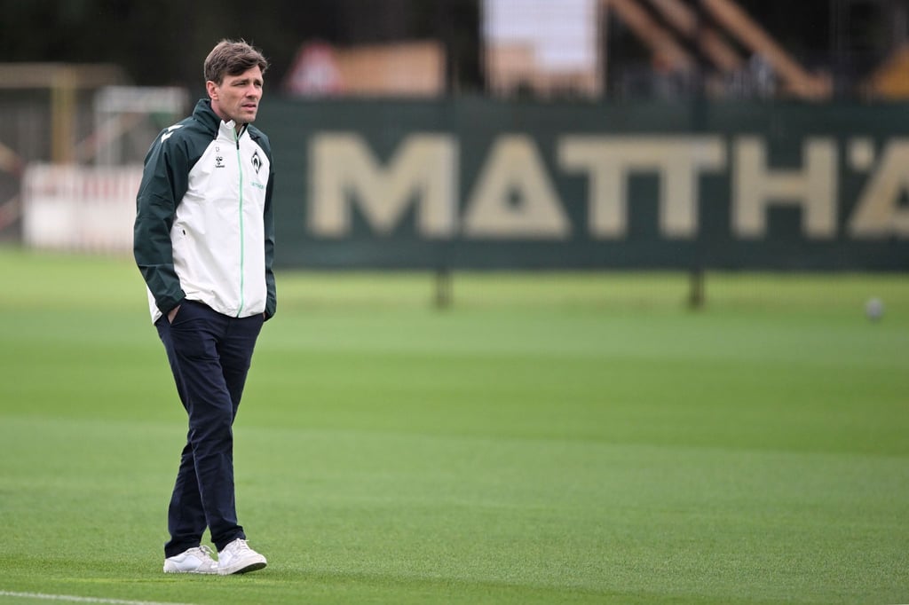 Werder Bremens Fußball-Chef Clemens Fritz ist auf der Suche nach Verstärkungen.
