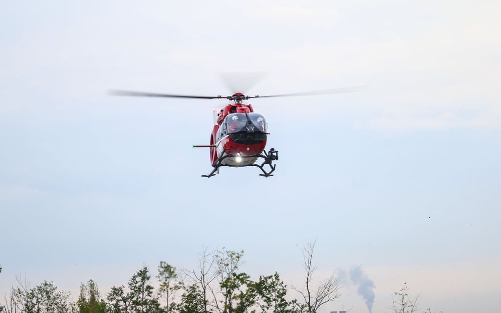 Ein Rettungshubschrauber kam zum Einsatz.