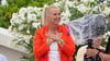 Kürzlich hat Andrea Kiewel im ZDF-Fernsehgarten ihre Verlobung bekanntgegeben.