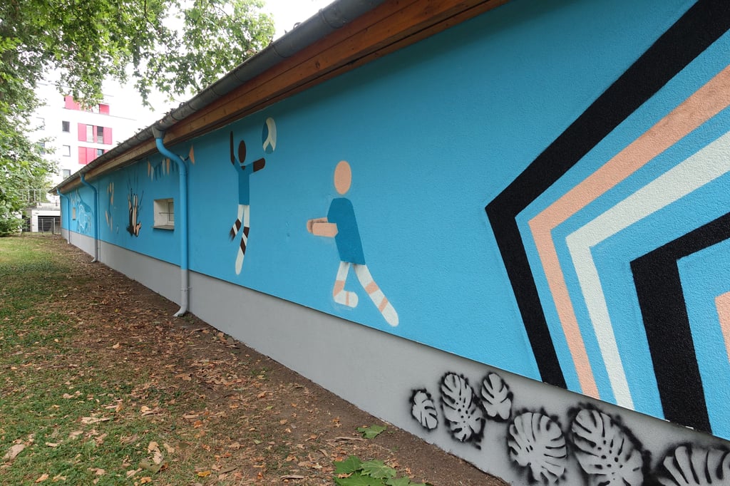 Bereits im vergangenen Jahr wurde auf dem Werder ein Wandkunstwerk realisiert – jetzt soll ein weiteres folgen und den Stadtteil erneut zum Strahlen bringen.