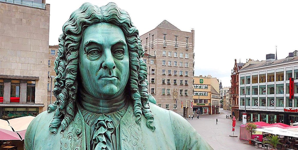 Hallesches Wahrzeichen: Händel auf dem Marktplatz