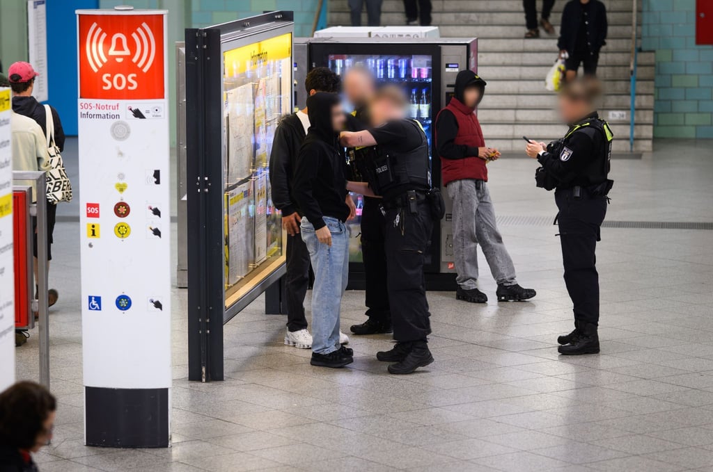 Besonders die U-Bahnlinie U8 stand im Fokus der Kontrollen.