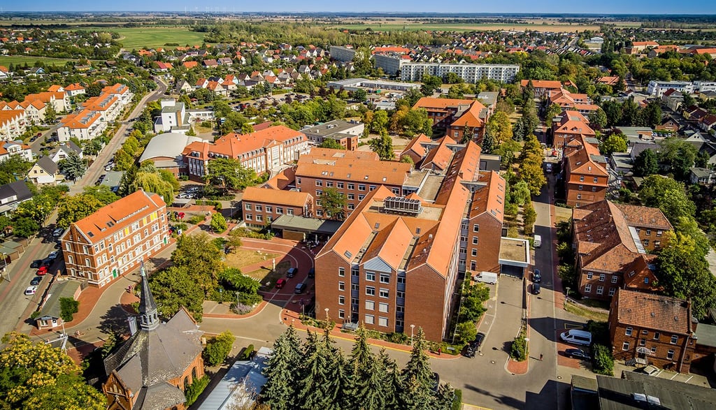 Luftbild Pfeiffersche Stiftungen Magdeburg-Cracau.