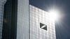 Die Deutsche Bank hat ihr Netz an Geldautomaten auf Vordermann gebracht (Archivbild)