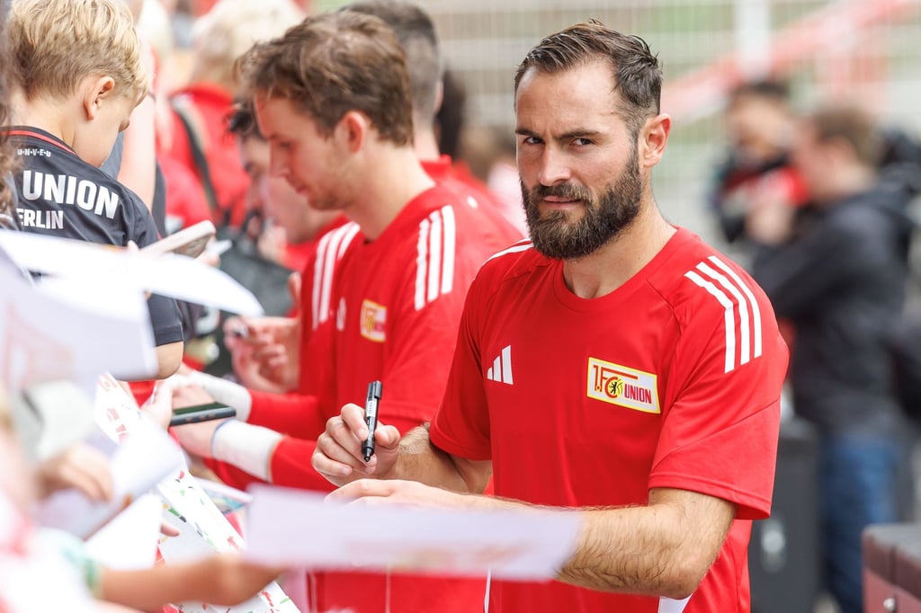 Lucas Tousart trifft im Testspiel in Linz zurm 1:0.