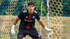 Robert Kampa vom 1. FC Magdeburg II musste beim Test gegen Barockstadt Fulda Lehnertz gleich dreimal hinter sich greifen.