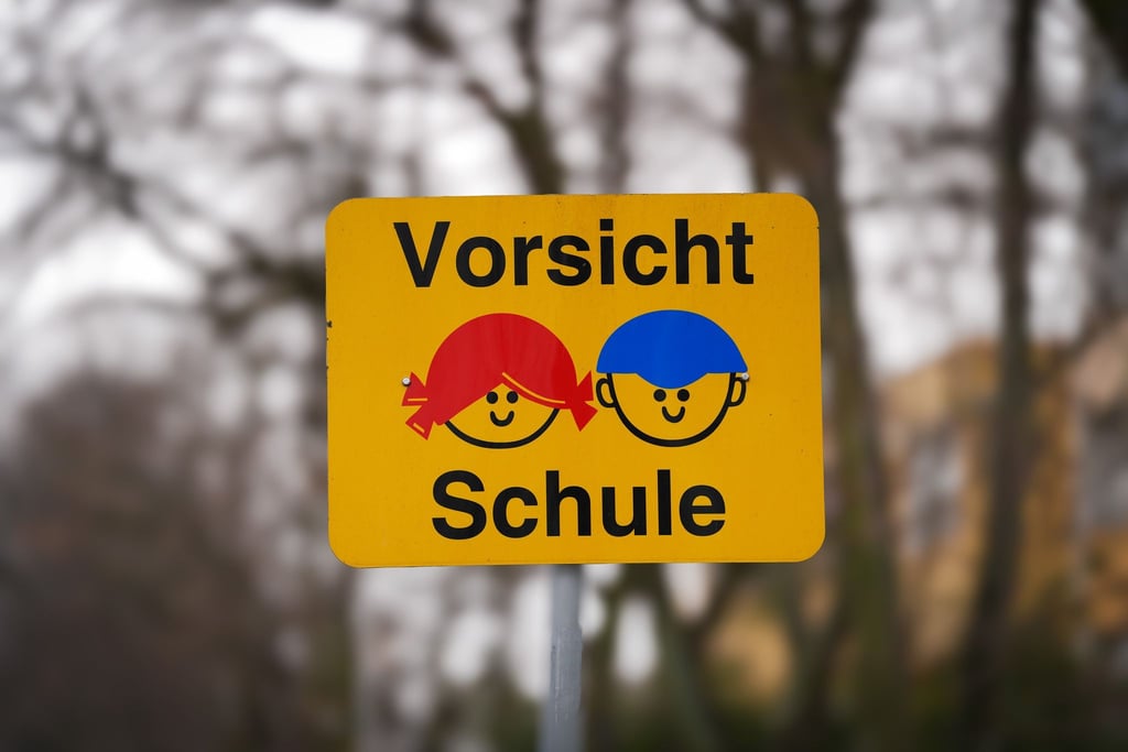 Der Wechsel in die 7. Klasse ist für Schulkinder mit vielen Veränderungen verbunden. (Symbolbild)
