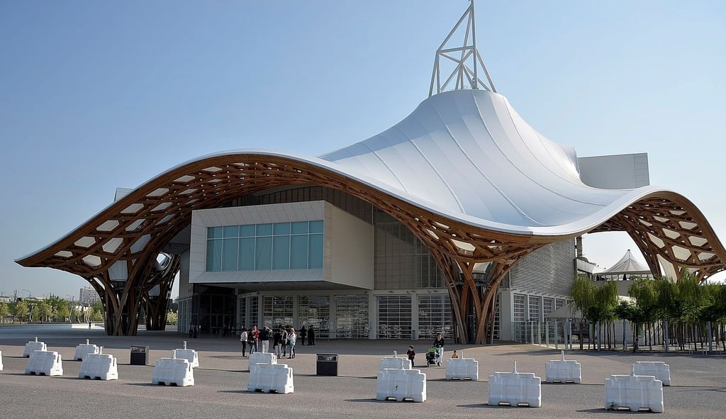 Die Kunstbanane hing seit dem 8. Mai im Centre Pompidou Metz. (Archivbild)