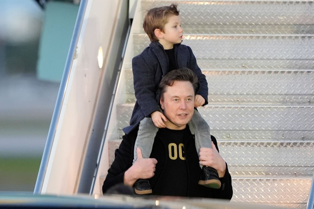 Tech-Milliardär Elon Musk mit seinem Sohn X Æ A-Xii, genannt „Little X“. (Archivbild)