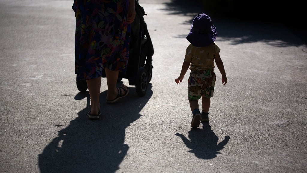 In Familien geht es nicht immer harmonisch zu. In Sachsen-Anhalt nehmen Eltern immer öfter Angebote wie Beratungen, Betreuung oder andere Hilfen wahr.