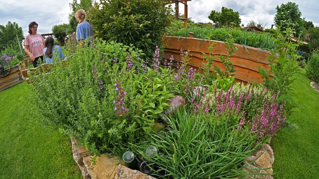 Auch der Garten der Familie Riske in Gatersleben wird in der zweiten Runde der offenen Gärten wieder mit dabei sein – natürlich mit Garten-Café.