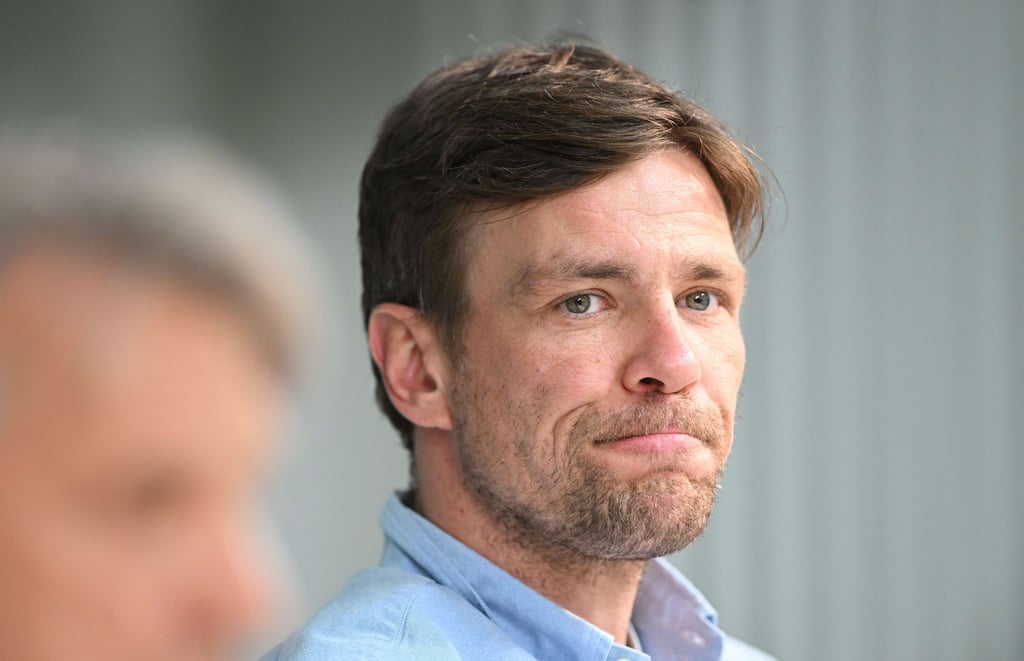 Werders Geschäftsführer Fußball, Clemens Fritz, bestätigt das Bremer Interesse an Samuel Mbangula.