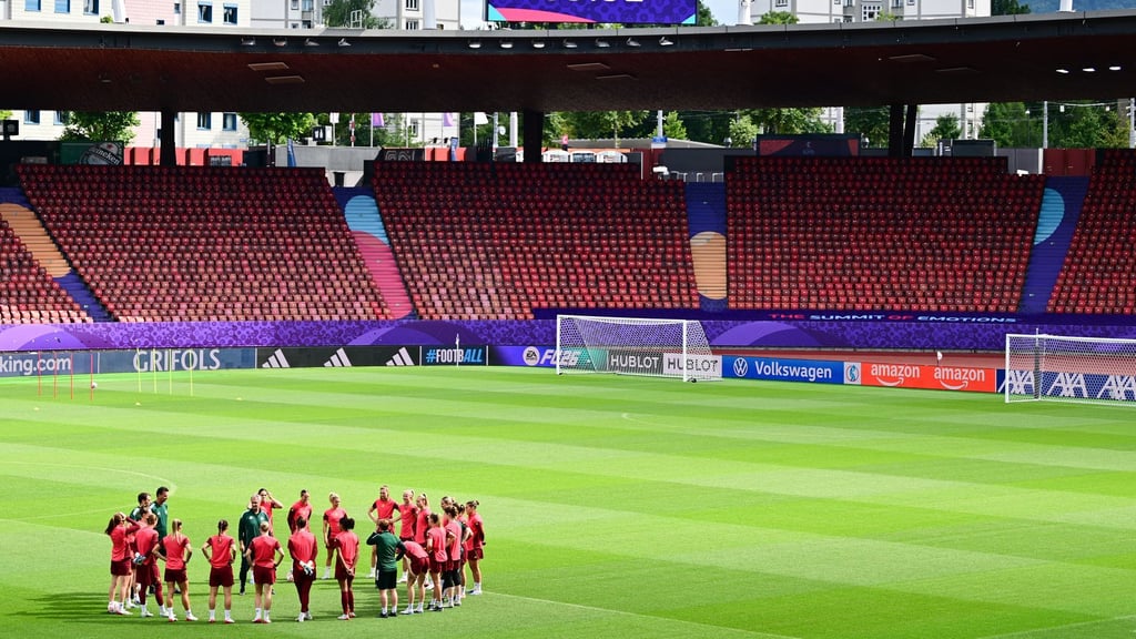 Abschlusstraining der FB-Frauen im Letzigrund.