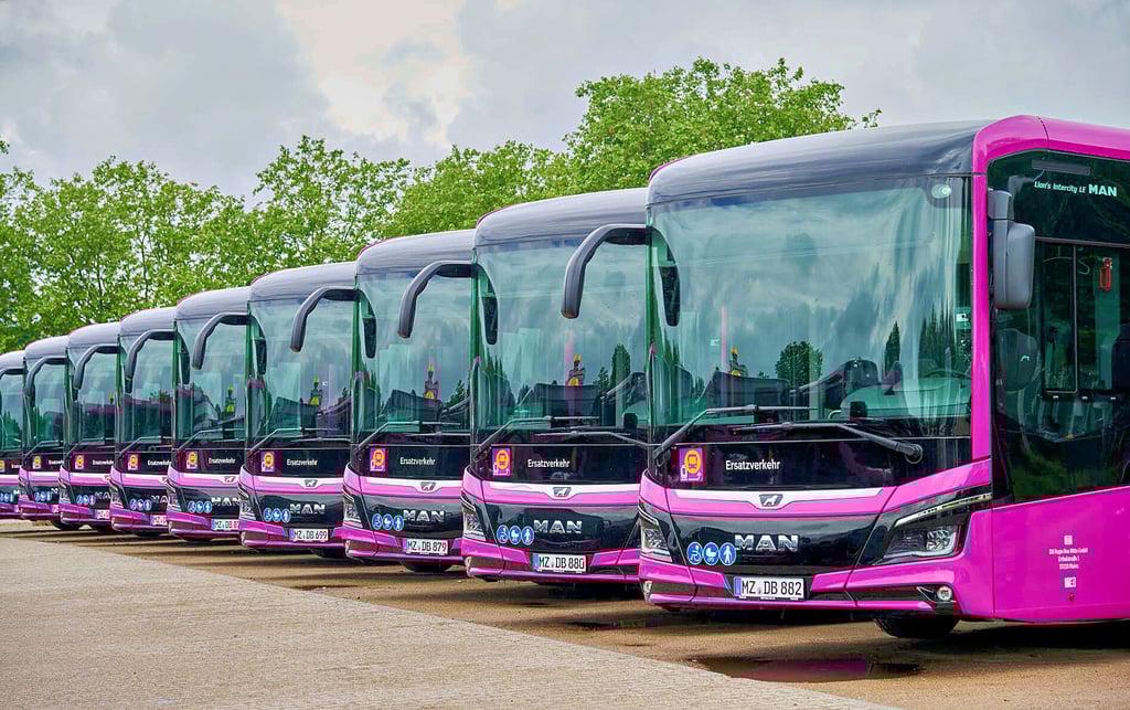 Zwischen Stendal und Wittenberge werden mit Beginn der Generalsanierung der Strecke Berlin–Hamburg zusätzliche Busse im Schienenersatzverkehr eingesetzt.