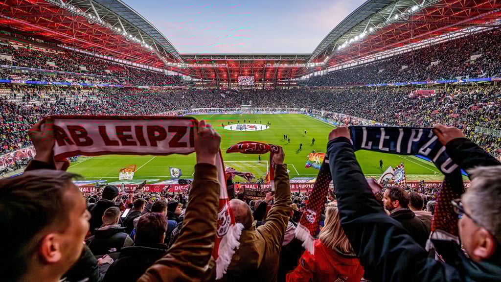 In der Red-Bull-Arena können sich Fans von RB bei Heimspielen über ein gutes Angebot an veganen Speisen freuen.