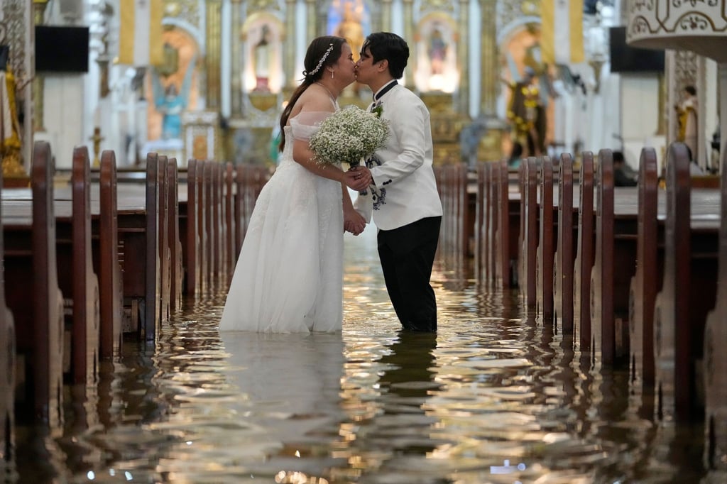 Das Paar wollte die Hochzeit unbedingt durchziehen.