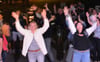 Party machen soll jeder können. Bei öffentlichen Festen darf es mit Sondergenehmigung bis in den Morgen gehen. Generell gibt's aber zeitliche und auch Lautstärke-Grenzen.