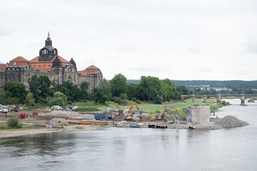 Der Abriss der Carolabrücke liegt in den letzten Zügen.